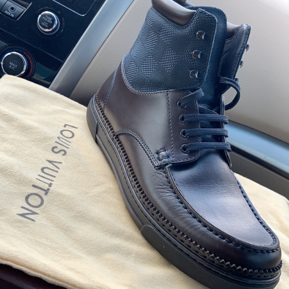 louis vuitton boots size 10